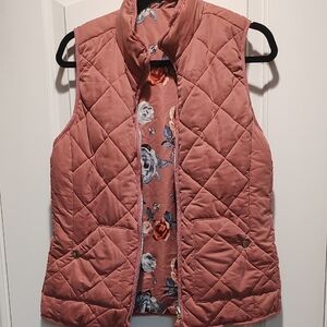 Women's Soft Quilted REVERSIBLE Pink And Floral Vest